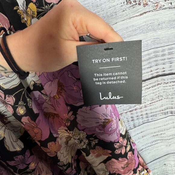 Lulu's Black and Purple Flutter Sleeve Maxi Dress NWT Med - Picture 5 of 6